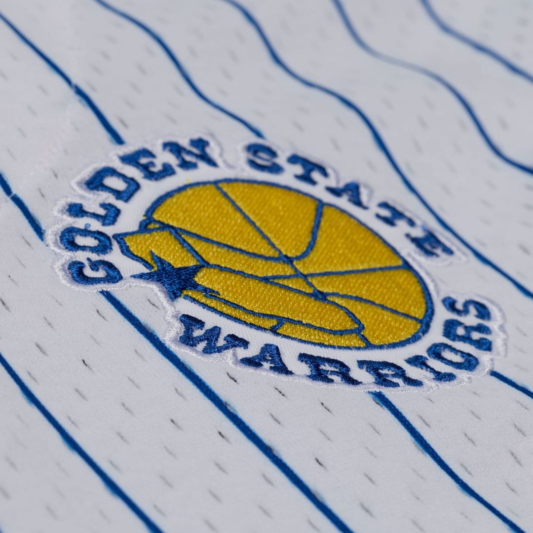 Golden State Warriors Mitchell & Ness Head Coach Pinstripe Mesh Full-Button Baseball Jersey - White Official NBA Team Apparel Basketball Fan Gear
