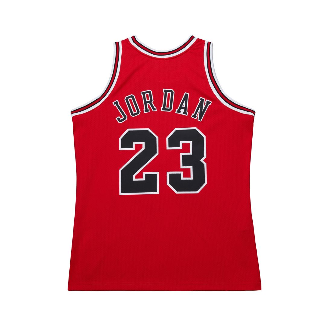 Michael Jordan Chicago Bulls Mitchell & Ness 1996/97 Throwback Authentic Jersey - Red Official NBA Team Apparel Basketball Fan Gear