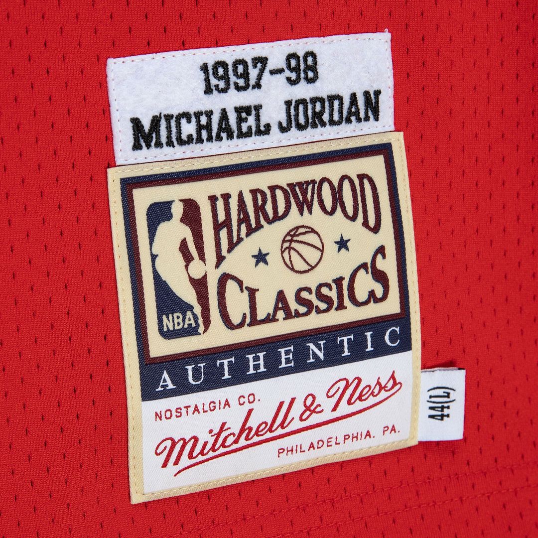 Michael Jordan Chicago Bulls Mitchell & Ness 1997-98 Authentic Jersey - Red Official NBA Team Apparel Basketball Fan Gear