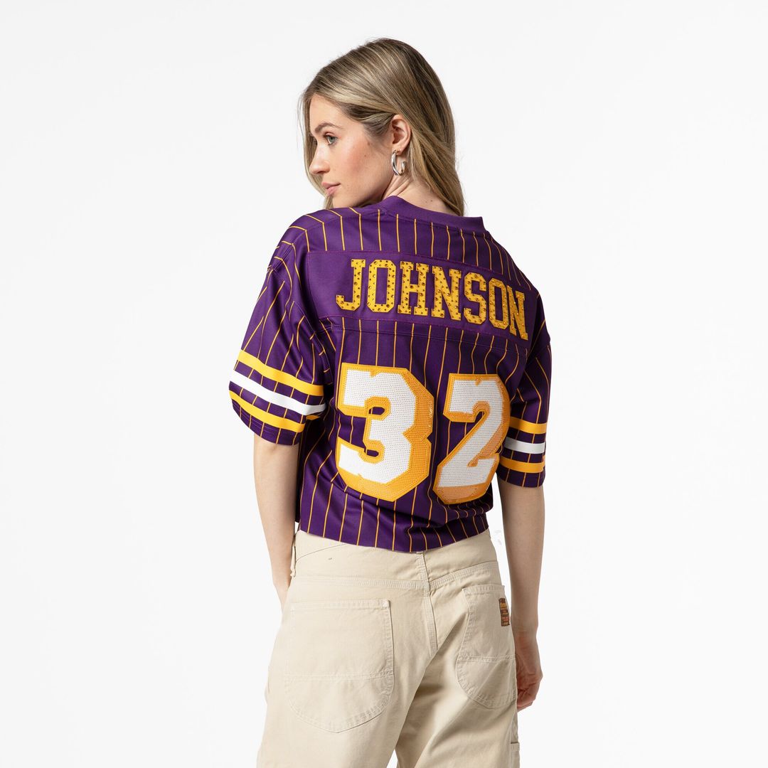 Magic Johnson Los Angeles Lakers Mitchell & Ness x DANNIJO Women's Cropped Football Fashion Jersey - Purple Official NBA Team Apparel Basketball Fan G