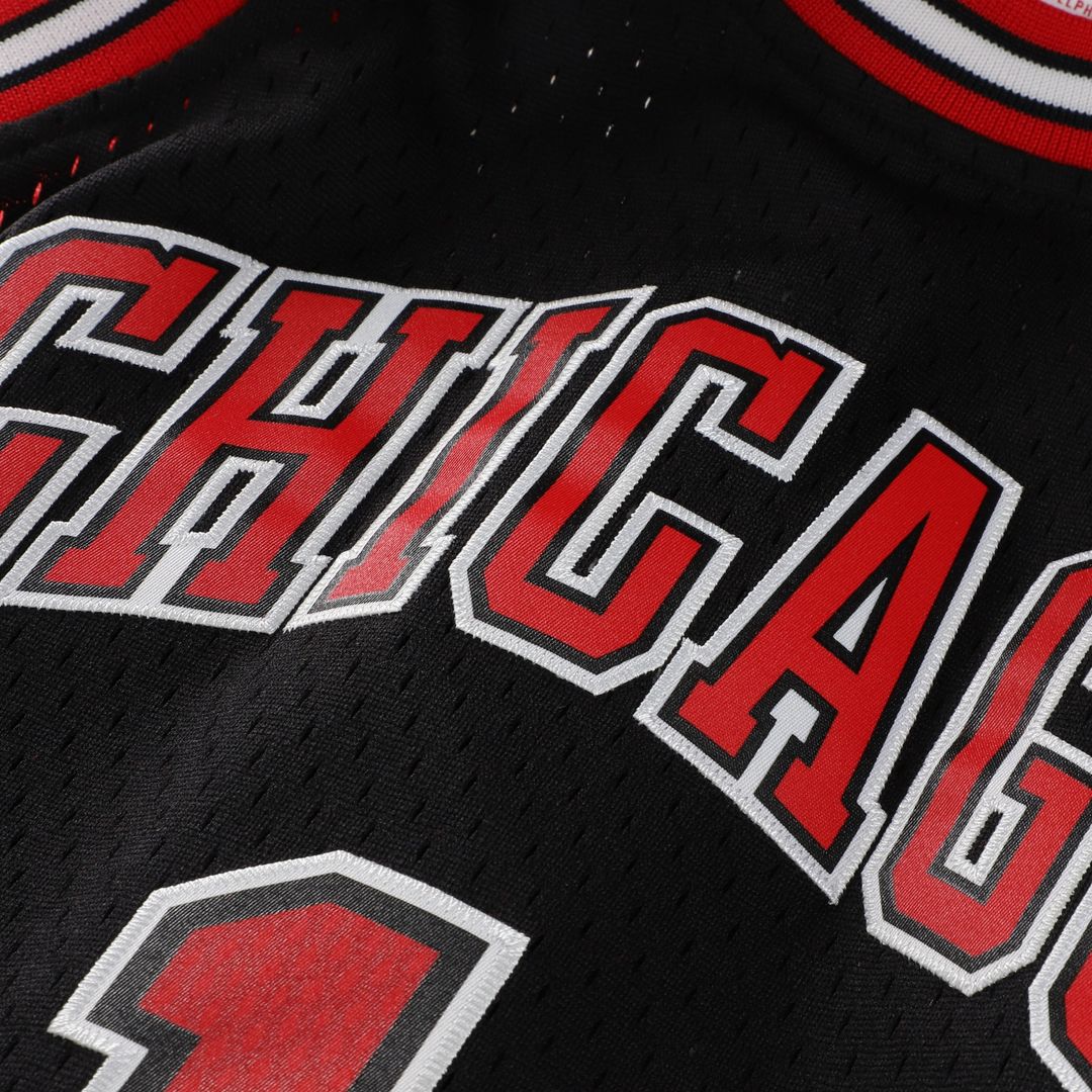Derrick Rose Chicago Bulls Mitchell & Ness Youth 2010/11 Hardwood Classics Swingman Jersey - Black Official NBA Team Apparel Basketball Fan Gear